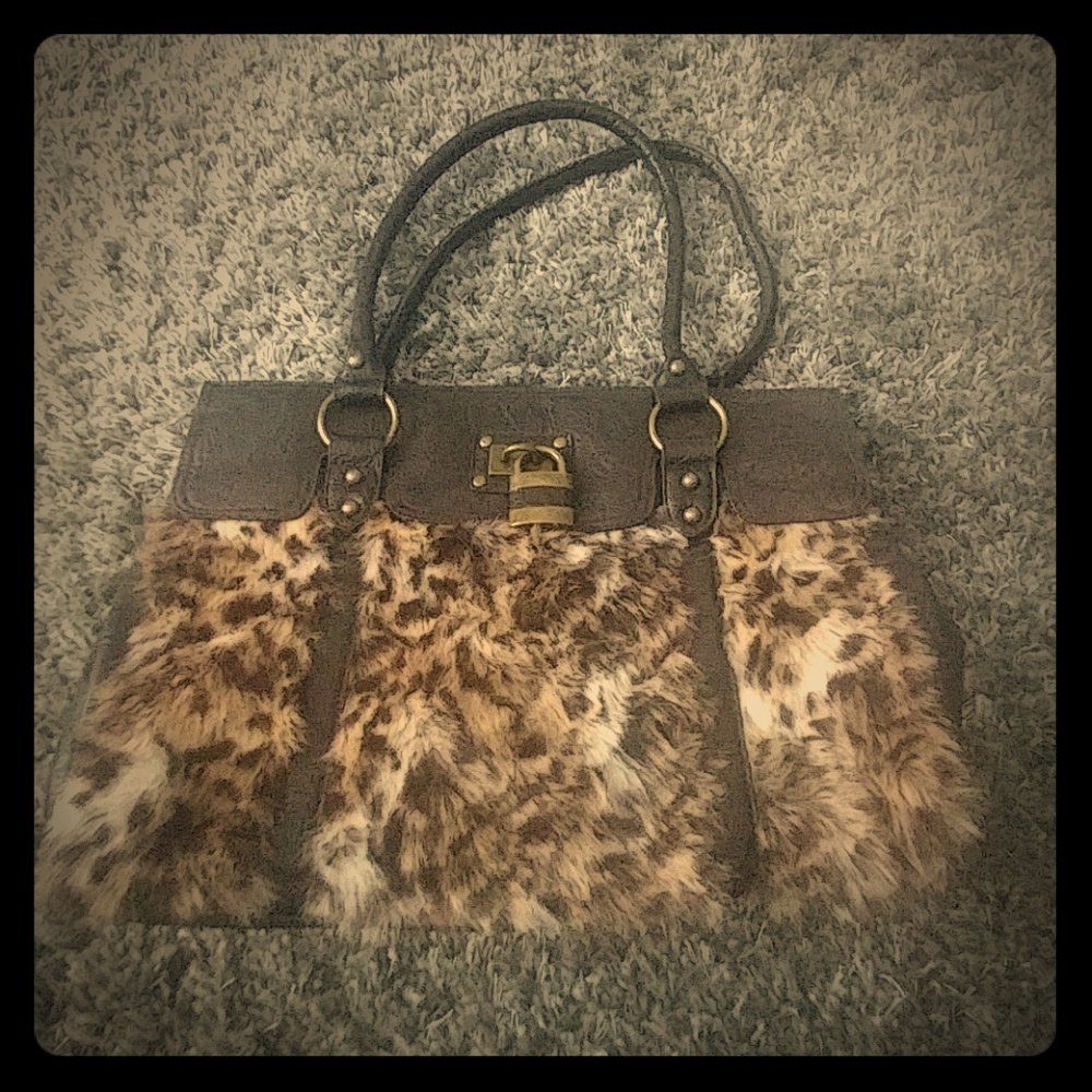 Leopard fur bag